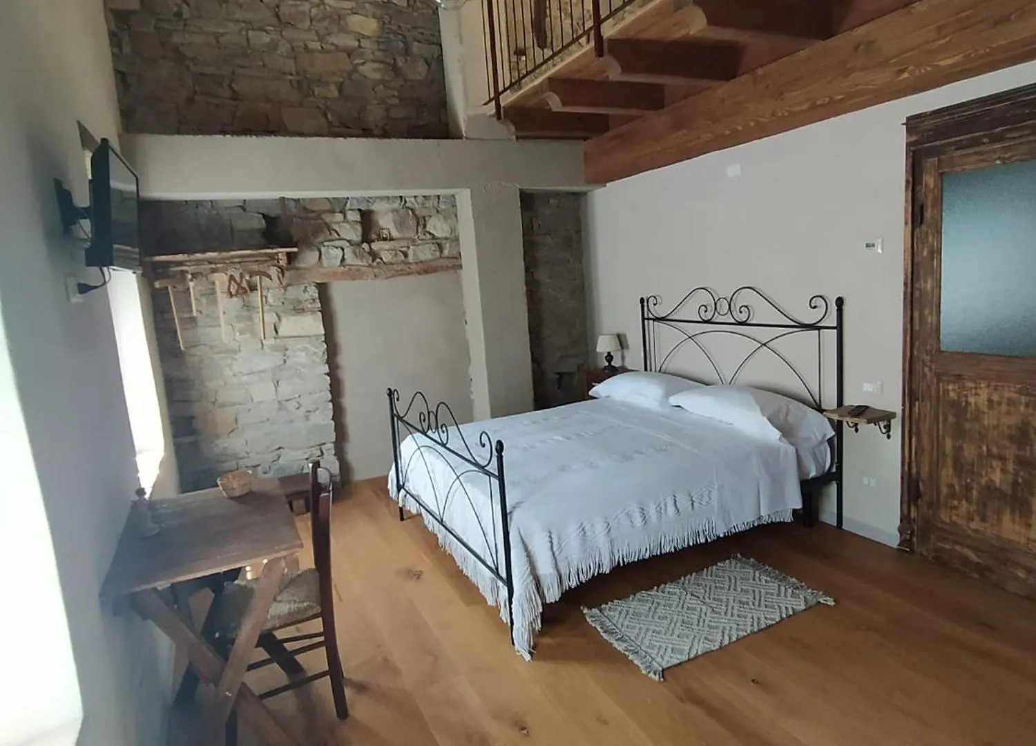 Hotel La Casa di LILLIA Castelnovo ne' Monti Affittacamere